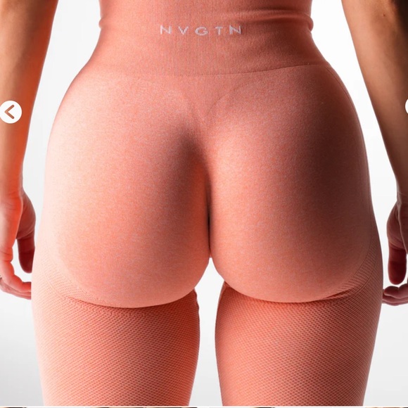 NVGTN - Peach Lift Seamless Leggings - Picture 3 of 4